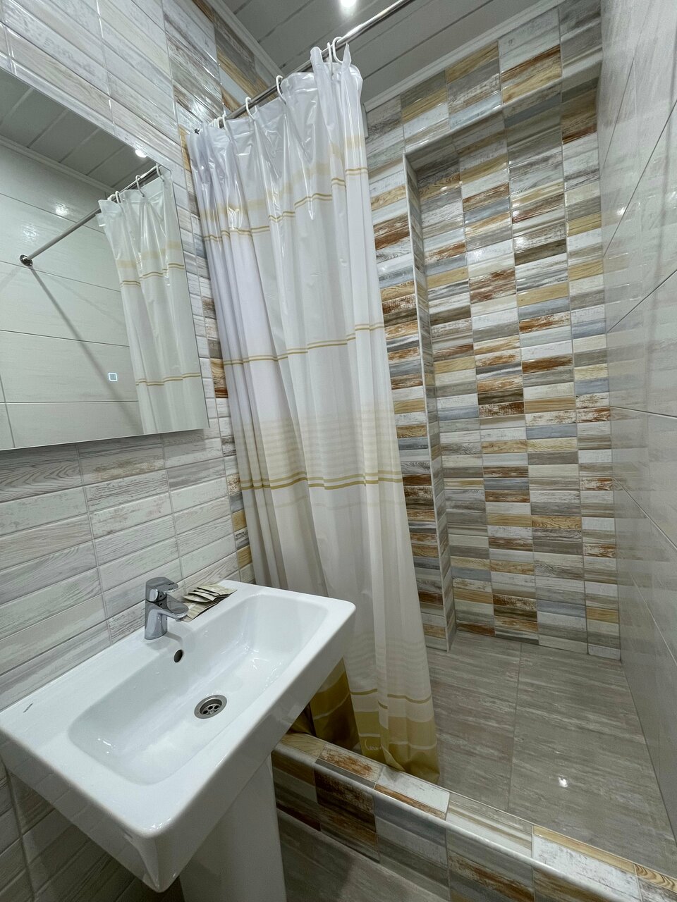 Гостиница Антонина Адлер