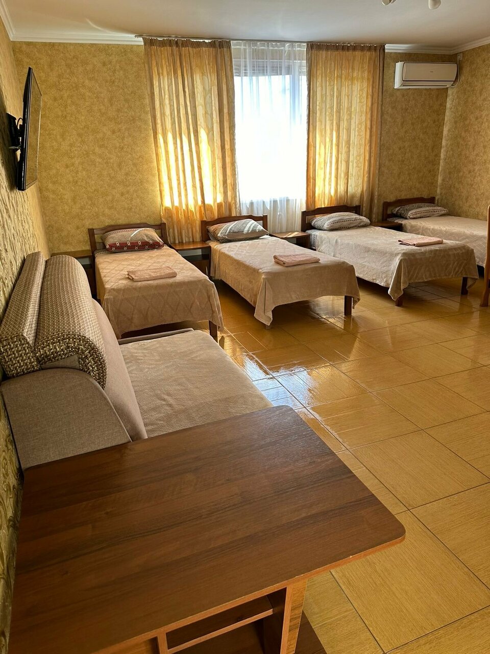 Гостиница Антонина Адлер