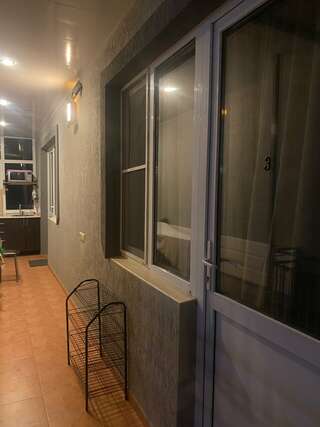 Гостиница Антонина Адлер Классический трехместный номер-8